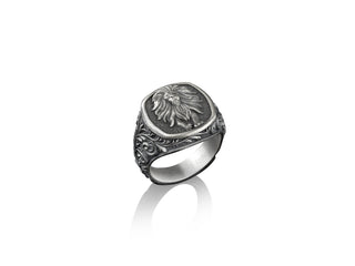 Maned Lion with Victorian Pattern Silver Men Ring, Leo Zodiac Signet Pinky Ring for men, Leo Sterling Silver Gift Ring, Mens Astrology Ring