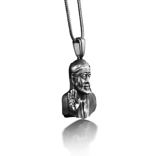 Sai Baba of Shirdi Spiritual Necklace For Men, Sai Baba Statuary Healing Necklace For Best Friend, Indian Necklace in Silver, Hindu Gift