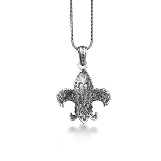 Fleur de lis medieval necklace in sterling silver, Heraldic flower necklace for family, Unique floral necklace for dad