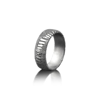 Snake Skin Unique Mens Ring in Silver, Serpent Skin Promise Ring For Him in Oxidized Silver, Gothic Ring For Boyfriend, Goth Engagement Ring
