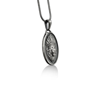 Lion with indian headdress necklace in 925 silver, Native american engraved pendant for men, Personalized leo necklace