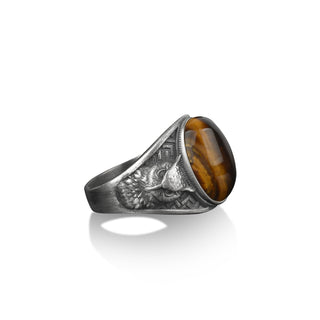 Owl and stripes tiger's eye gemstone ring for men, 925 sterling silver oxidized signet ring for him, Unique bird of prey ring, Gift men ring