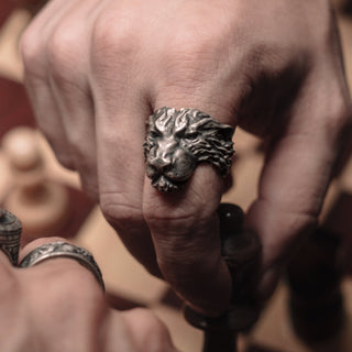 Lioness sterling silver biker ring for men, Feminine leo ring for birthday, Animal ring for dad gift from daughter