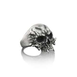 Vampire Skull Gothic Ring For Men, Fantasy Ring For Best Friend in Punk Style, Unique Biker Mens Ring in Sterling Silver, Halloween Ring