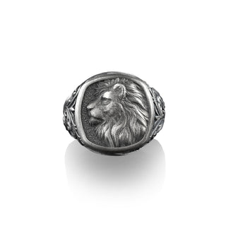 Maned Lion Pinky Ring, Square Signet for Ring Men, Sterling Silver Signet Ring for Women, Astrology Gift, Leo Zodiac Signet Ring
