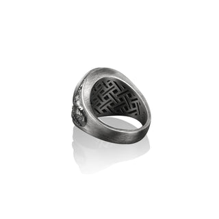 Roaring scandinavian bear engraved black onyx men ring, Black onyx gemstone 925 sterling silver ring for men, Animal signet gift men rings