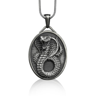 Snake oval medal pendant necklace in silver, Personalized animal necklace for husband, Engraved gift necklace for dad