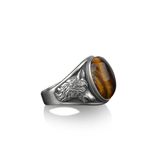 Howling wolf head signet ring in 925 sterling silver, Tiger's eye mens gemstone ring, Wild wolf ring for him, Handmade animal ring, Man ring